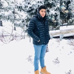 Meet your Posher, Diego